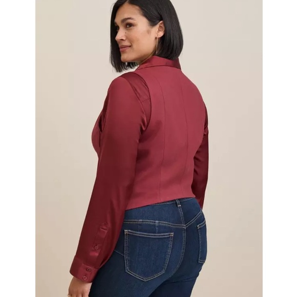 NWT torrid plus size 4 Studio Luxe Ponte Vest maroon burgundy button front - Picture 5 of 8